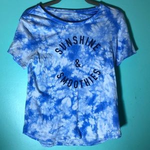 Old navy tee shirt